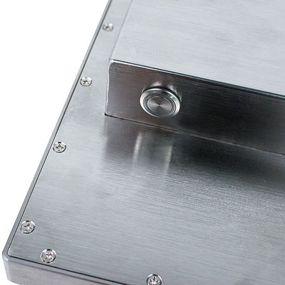 VGA verkabelt Windows 7-Platten-PC, 15 schroffen industriellen Computer des Zoll-Ip69k