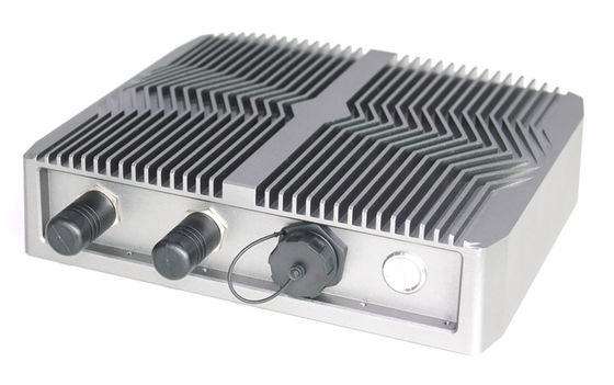 Industrieller Arbeitsplatzrechner I3 I5 I7 RS232 4 USB, Fanless industrieller Computer des Grad-IP67